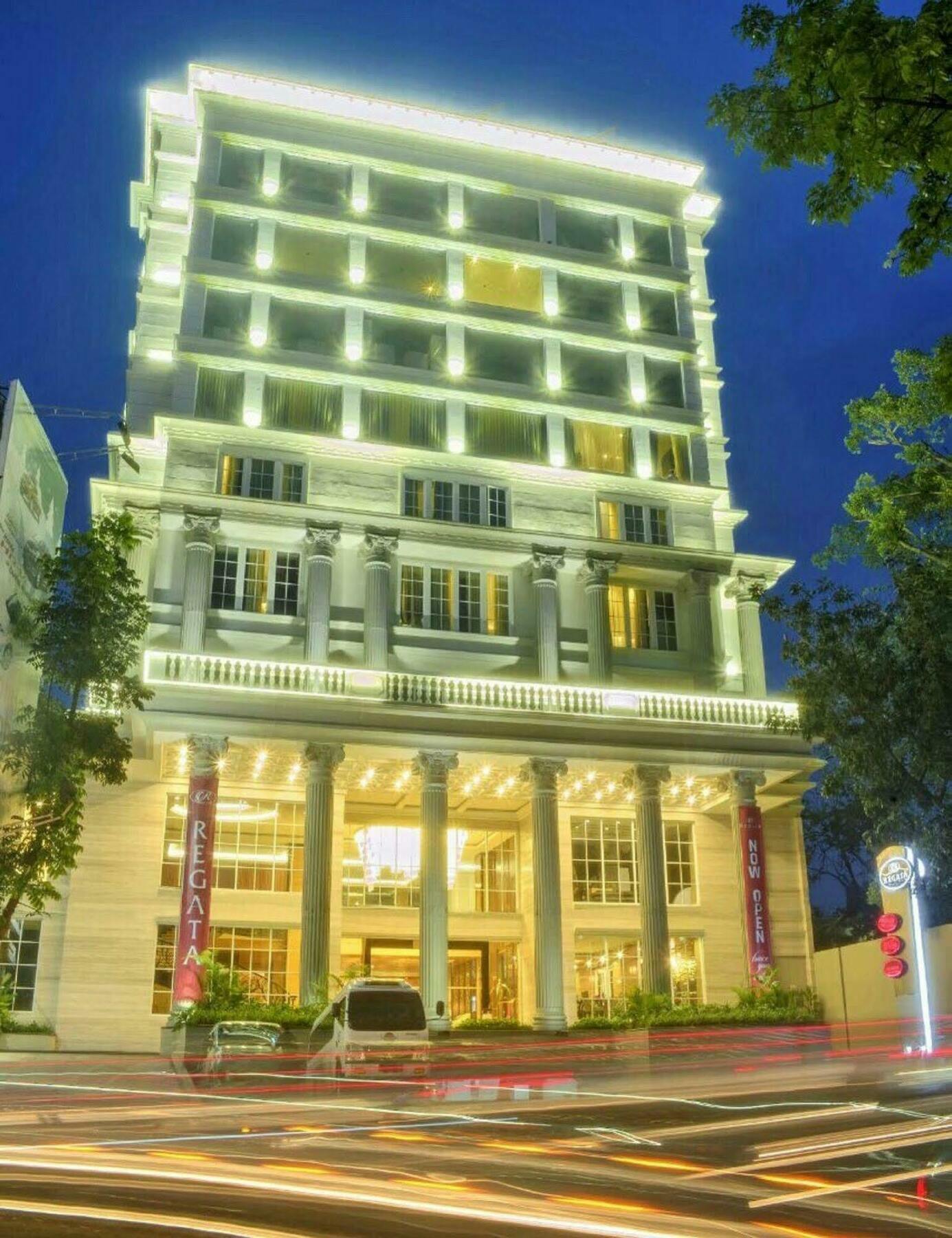 Belviu Hotel Bandung Exterior photo